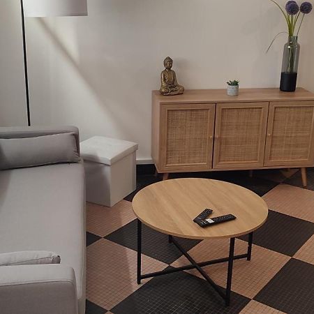 Maison Charmante Avec Patio ! Bourges Dış mekan fotoğraf