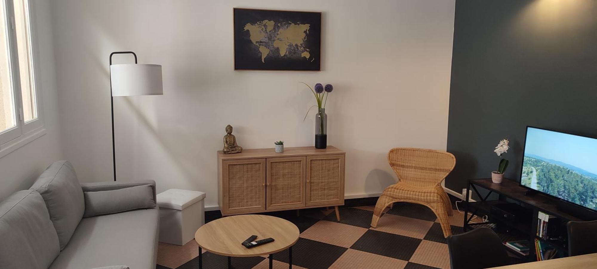 Maison Charmante Avec Patio ! Bourges Dış mekan fotoğraf